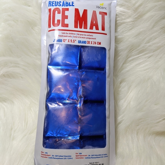 NWT Camo Lunch Bag W/ Ice Mat - Picture 10 of 10